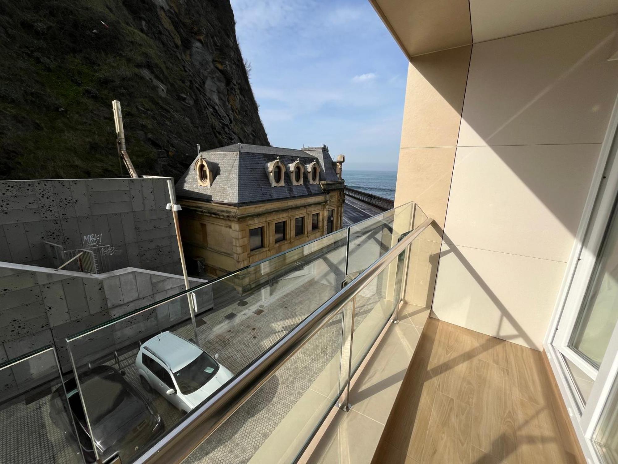Pension Itxasoa San Sebastian Exterior photo