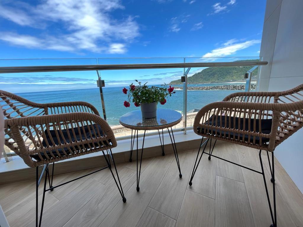 Pension Itxasoa San Sebastian Exterior photo